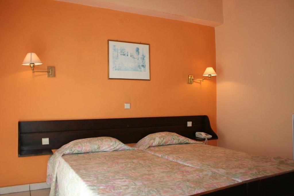 Aegli Hotel Perama  Oda fotoğraf