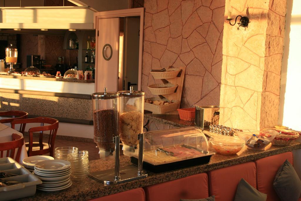 Aegli Hotel Perama  Dış mekan fotoğraf