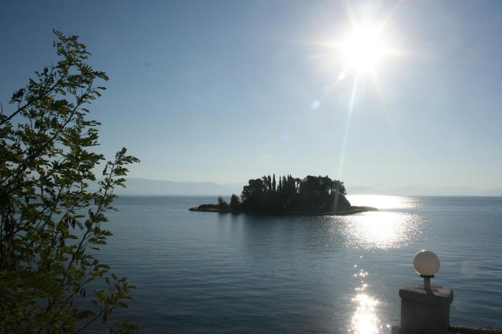 Aegli Hotel Perama  Dış mekan fotoğraf