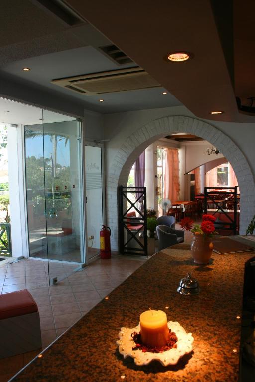 Aegli Hotel Perama  Dış mekan fotoğraf