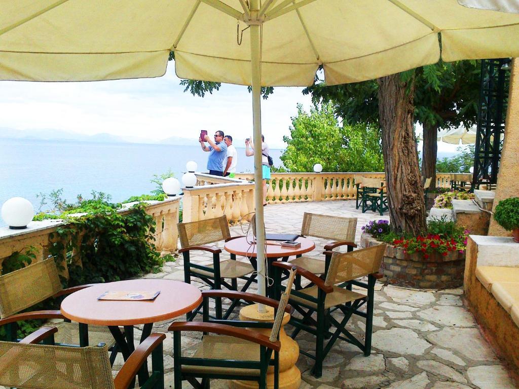 Aegli Hotel Perama  Dış mekan fotoğraf
